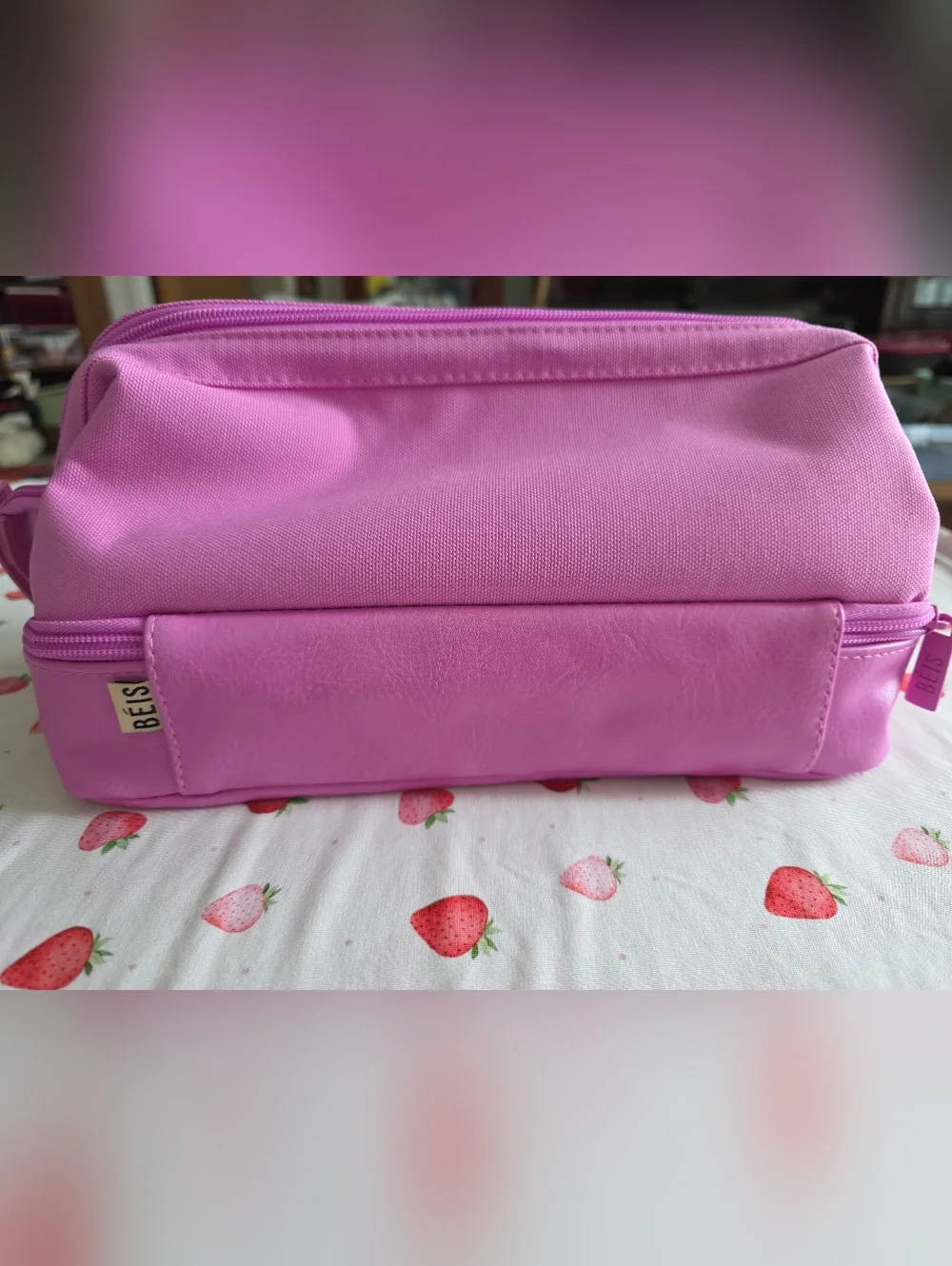 Béis Dopp Kit In Berry - Picture 3 of 5